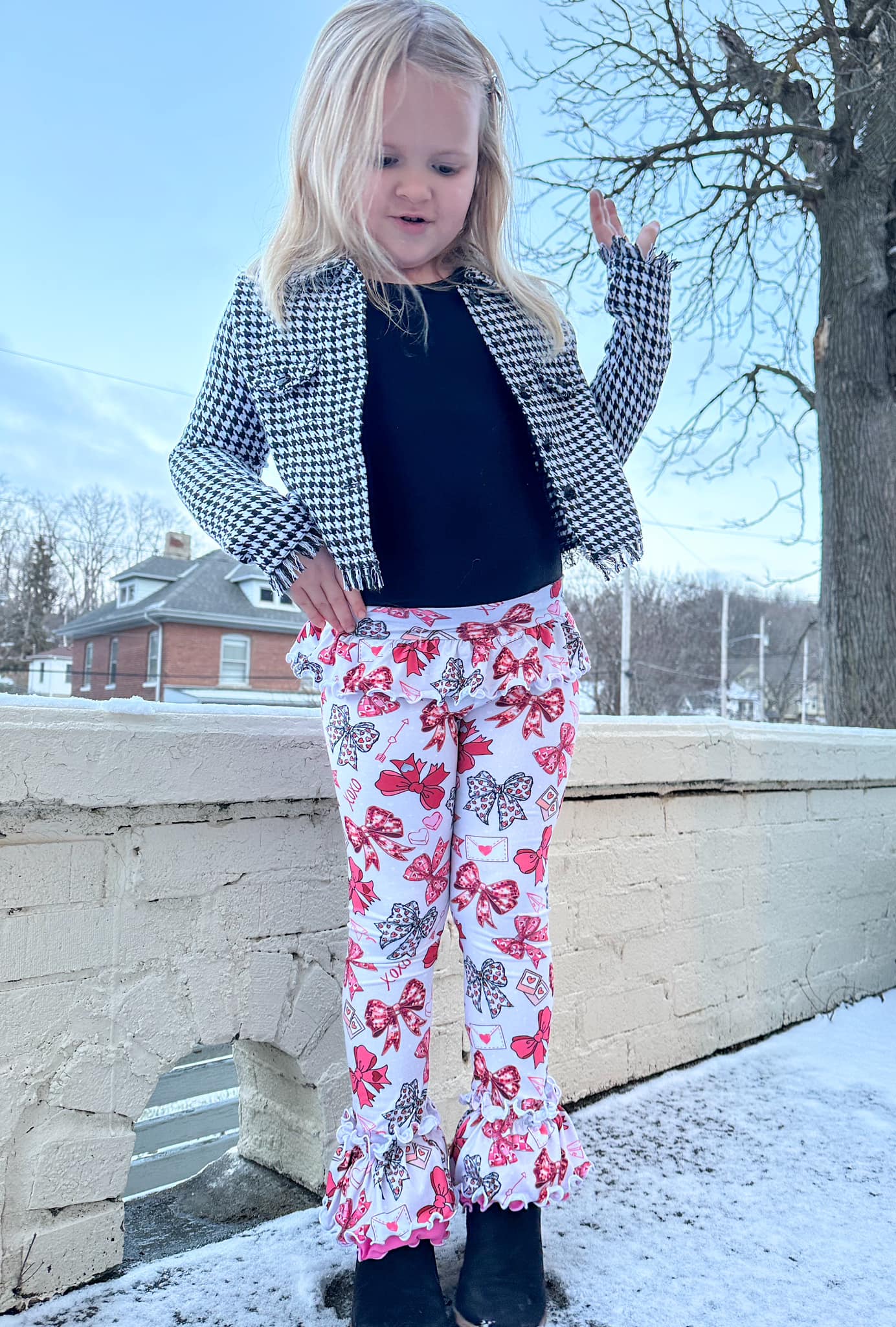 Youth Aspen Ruffle Leggings PDF